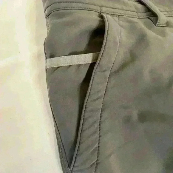 L.L Bean Men’s Venture Stretch Five Pocket Pants in  Graphite size 40 - Picture 6 of 12